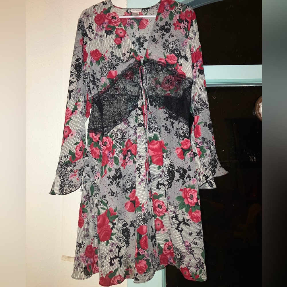 Je T'adore Sexy Intimate Lingerie Robe.